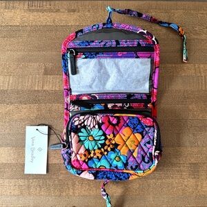 Vera Bradley MultiColor Floral Jewelry Case in Floral Fiesta